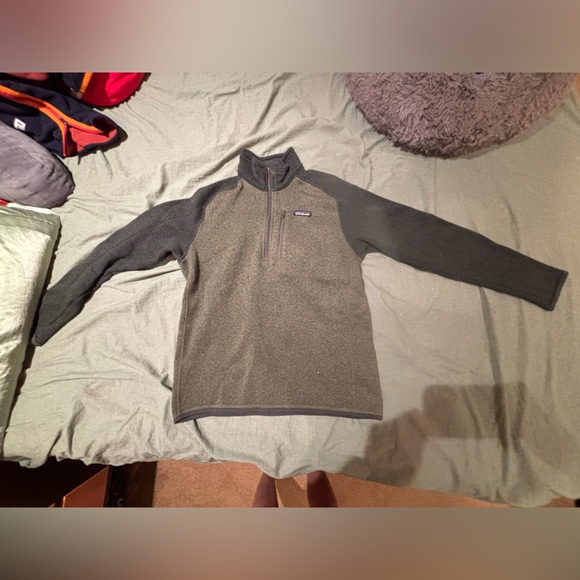Patagonia green zip up - Picture 1 of 2